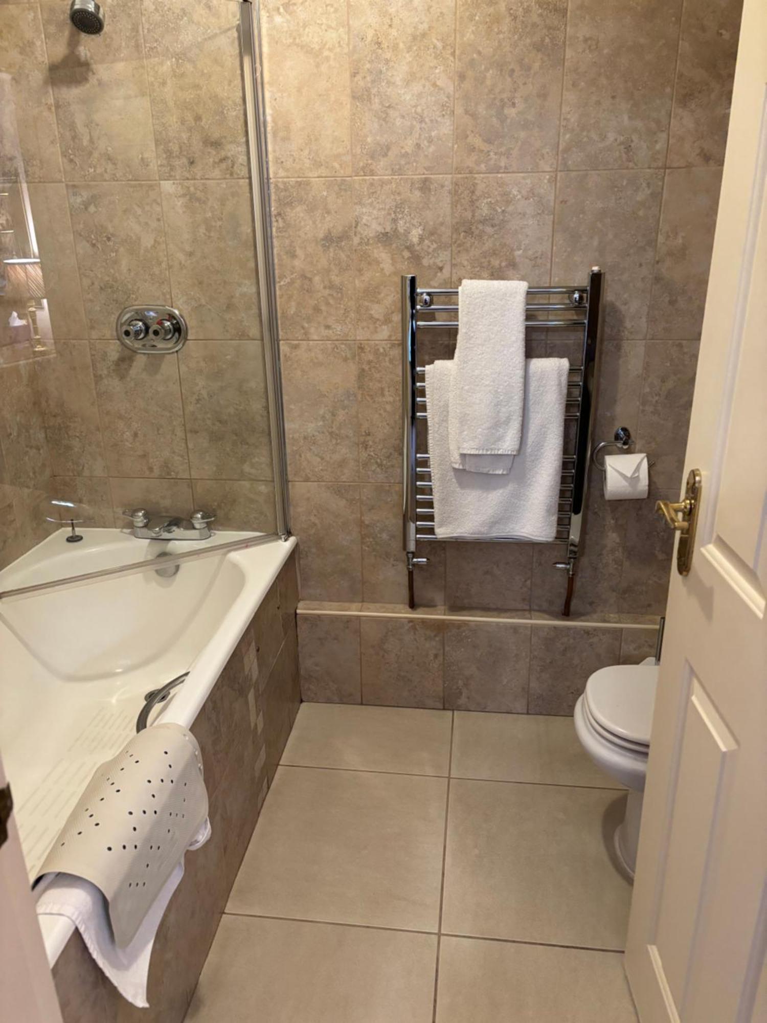 Albright Hussey Manor Hotel Hadnall Bagian luar foto