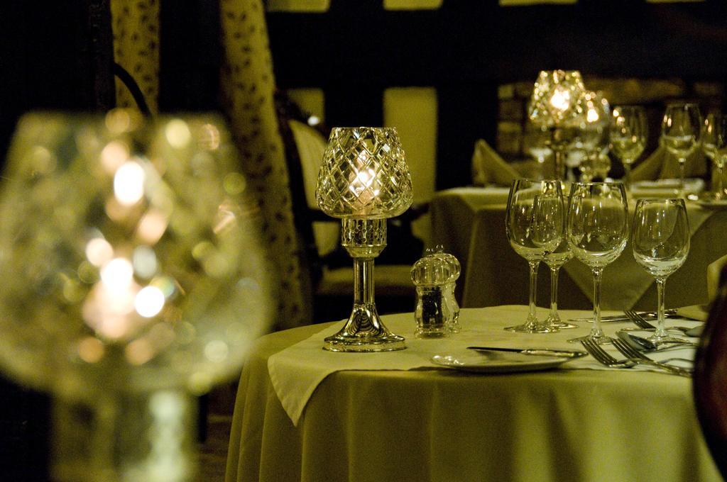 Albright Hussey Manor Hotel Hadnall Bagian luar foto