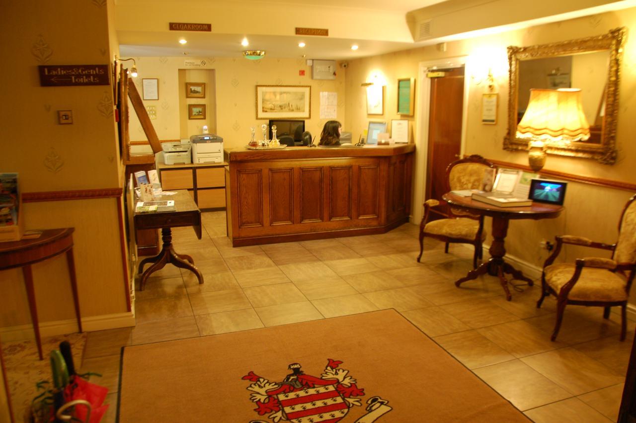 Albright Hussey Manor Hotel Hadnall Bagian luar foto