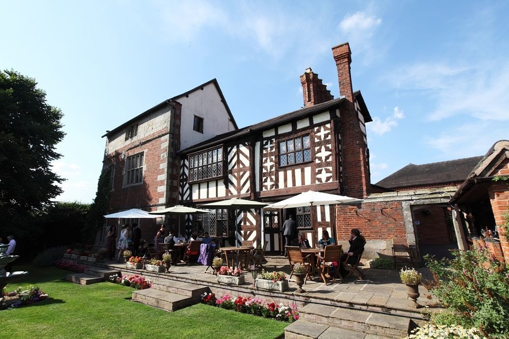 Albright Hussey Manor Hotel Hadnall Bagian luar foto